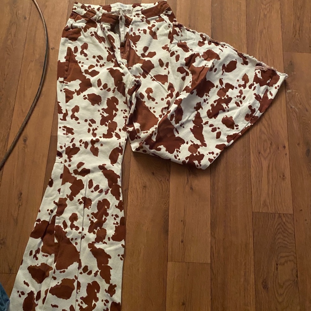 Peach love cow bells